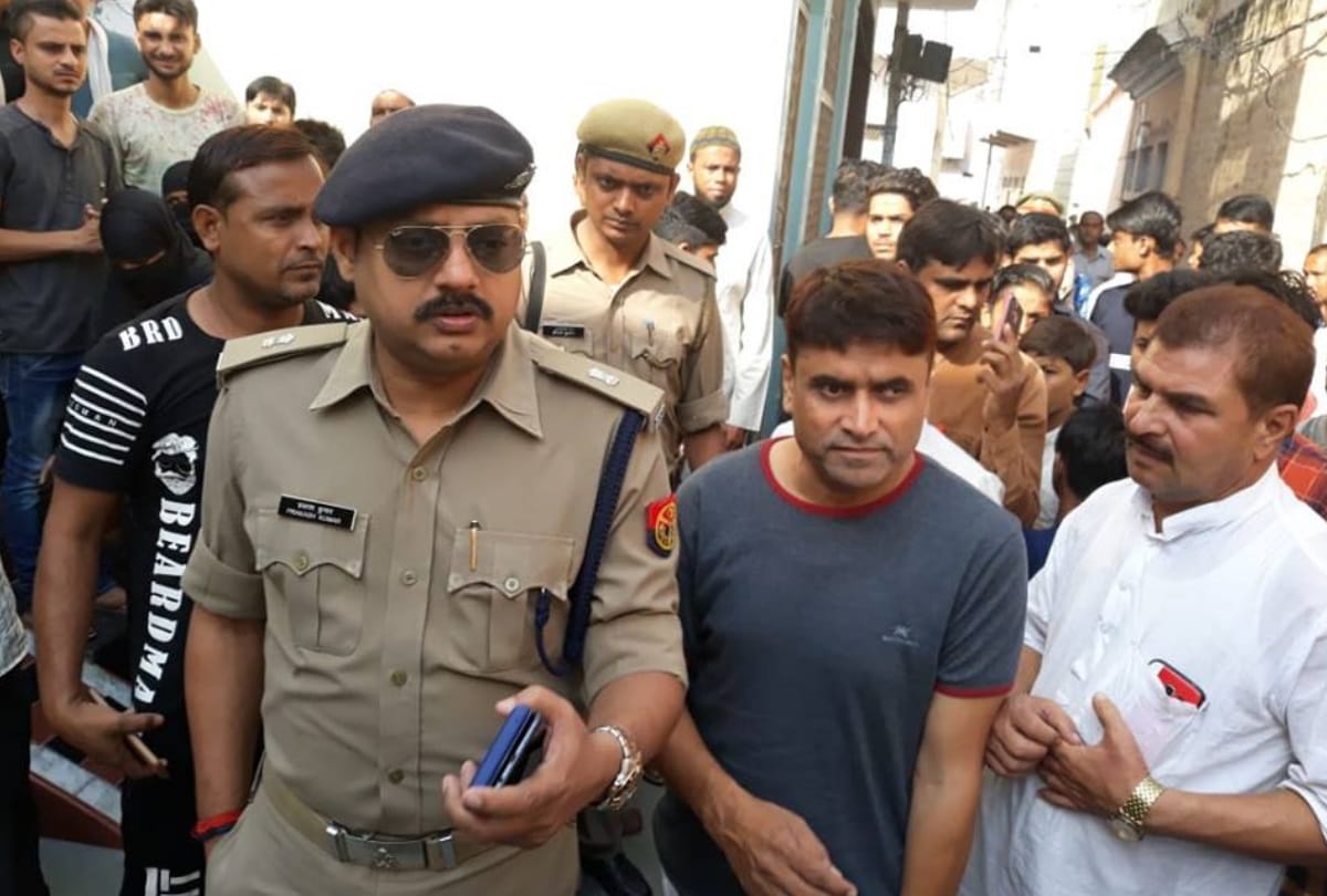 muradnagar girl sexual assault dead body found on mosque terrace, postmortem confirms assault