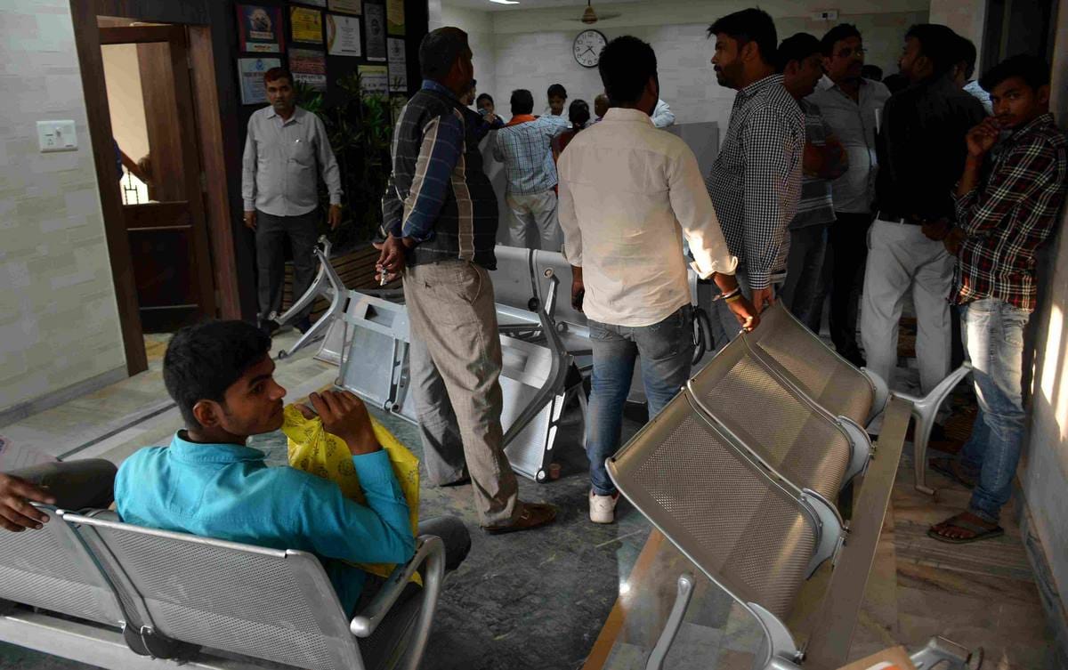 Students of UP college sabotage in nurshing home