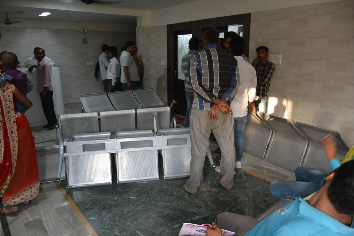 Students of UP college sabotage in nurshing home