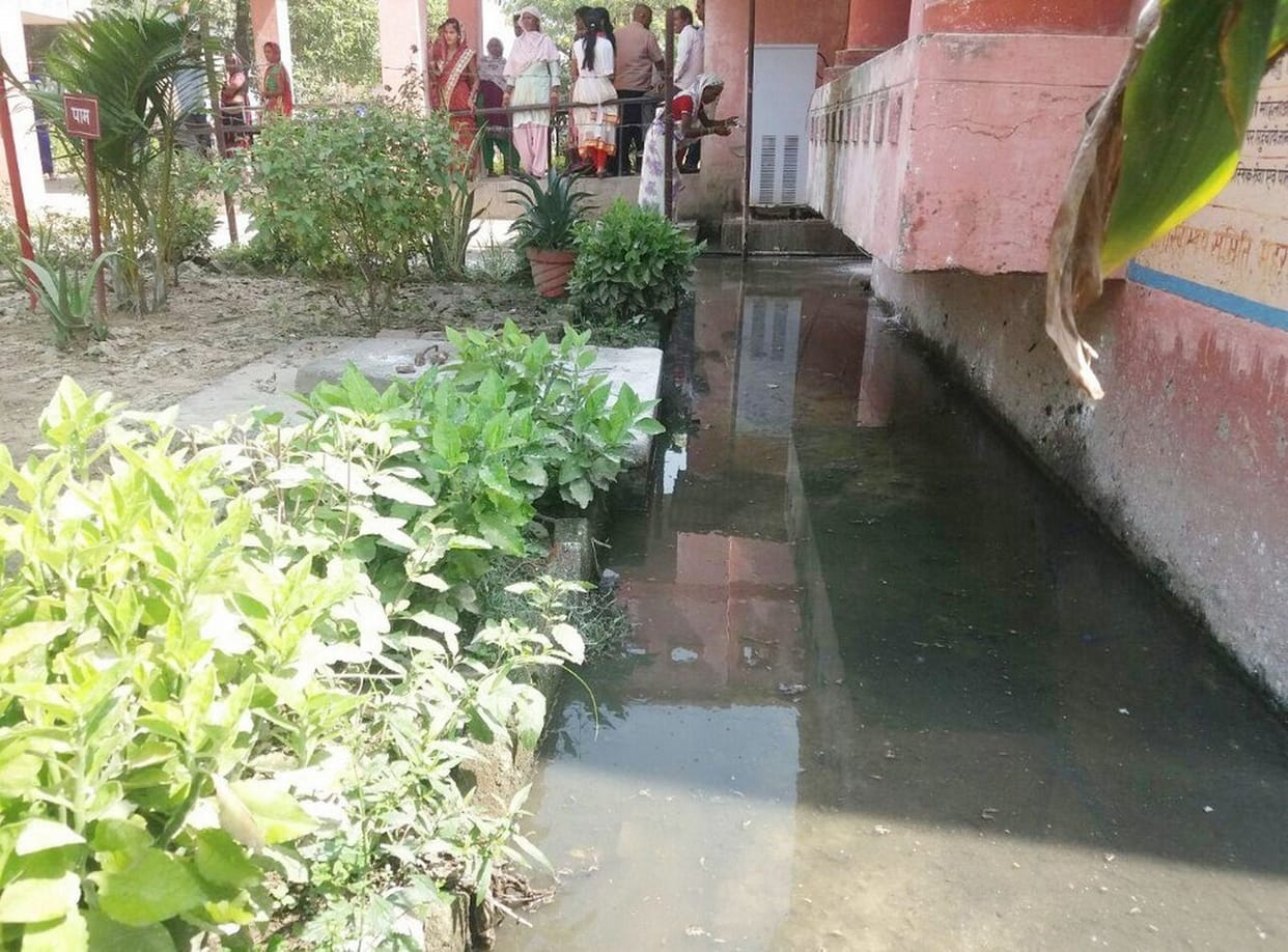 जाम नालियां मरीजों को और बना रही हैं ‘बीमार’