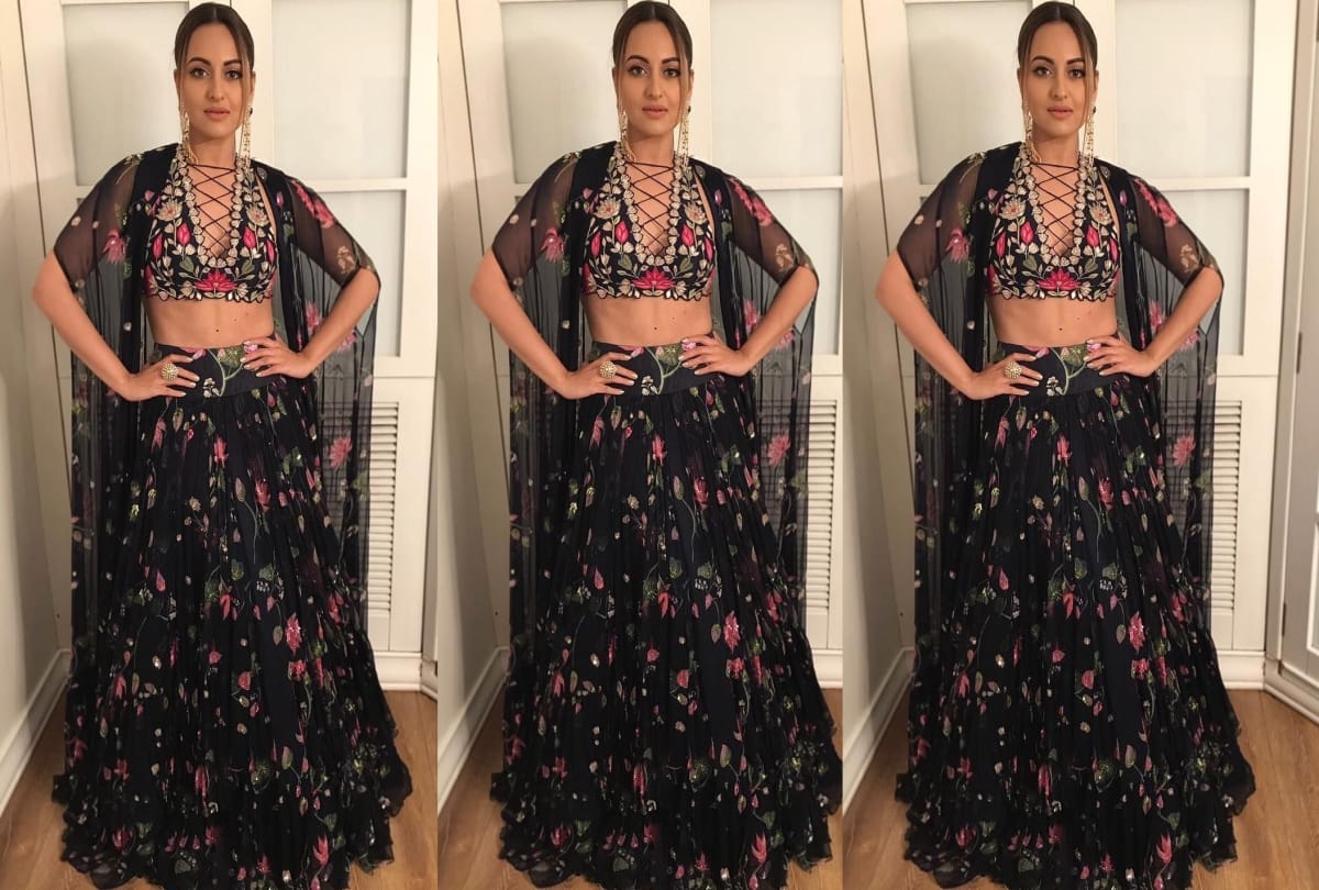 Navratri 2018 Garba Lehenga Dandiya Dresses you should try
