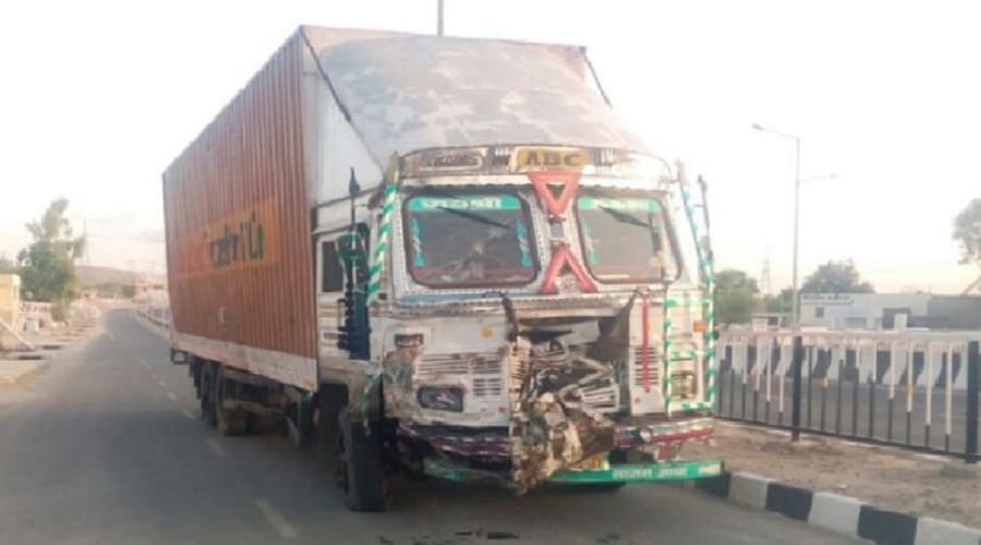 Car accident in muzaffarnagar and two killed and many injured