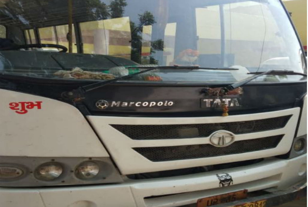 young man dies after he jumped in front of moving bus in mathura