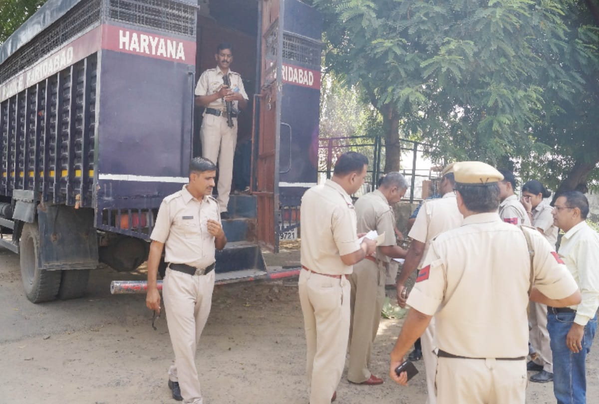 faridabad shoot out at civil hospital, when criminal was escaping people thought it as film shooting