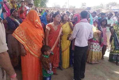 husband murdered and wife seriously injured in Kannauj