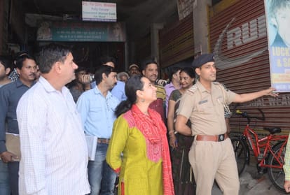 Municipal Council Hamirpur remove encroachment drive in city
