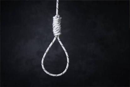 girl committed suicide know experts opinion about love affair