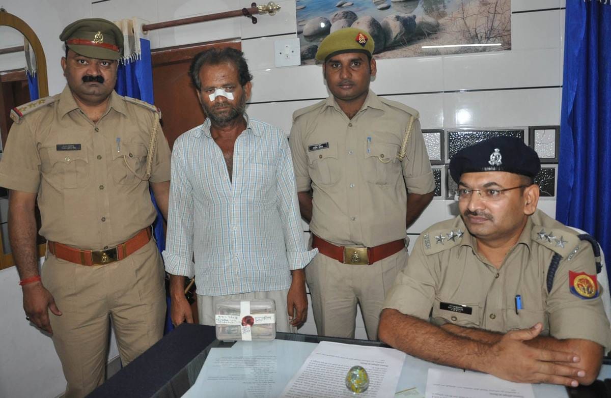 Police arrested another people with fake currency in mau