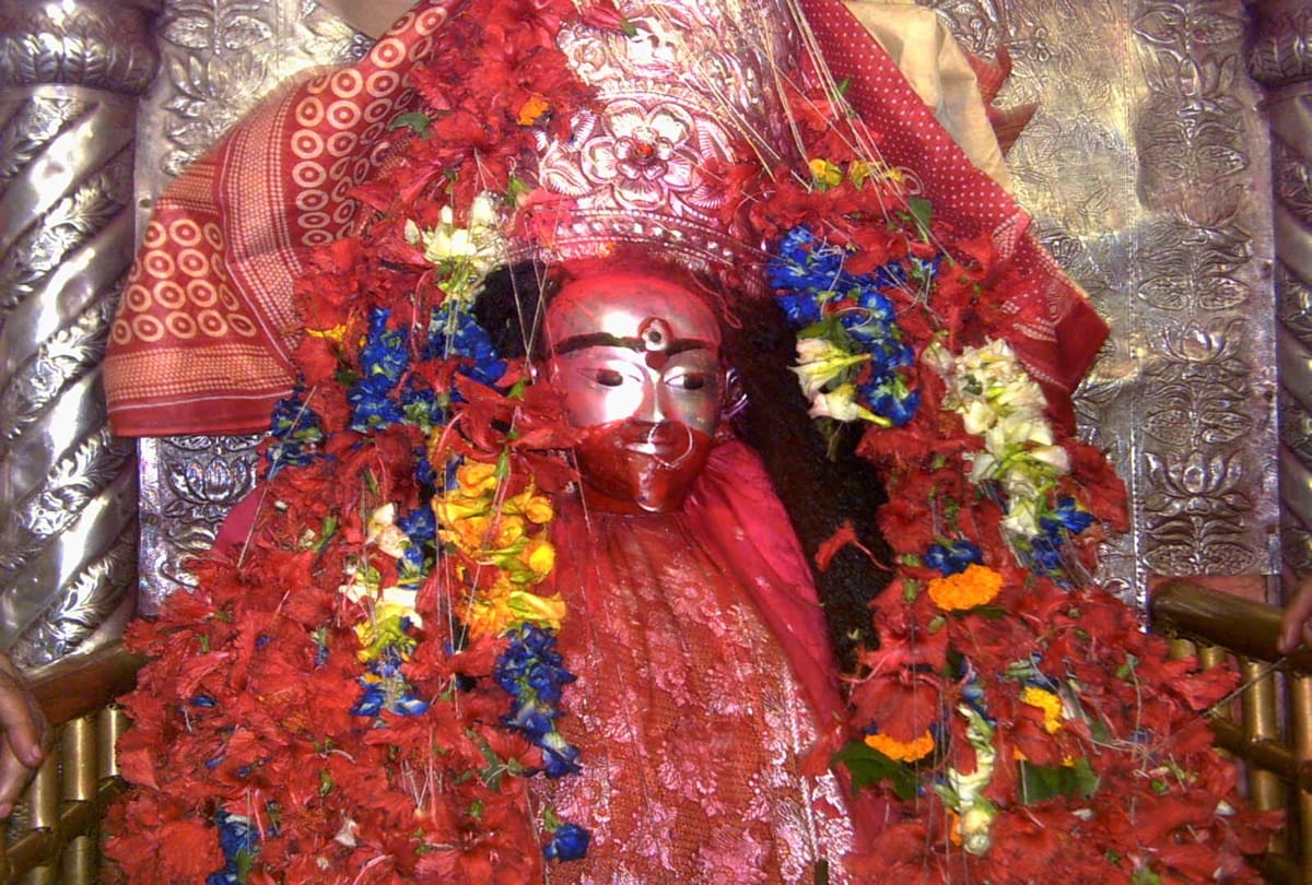 Chaitra Navratri 2021 these mantra to please goddess durga