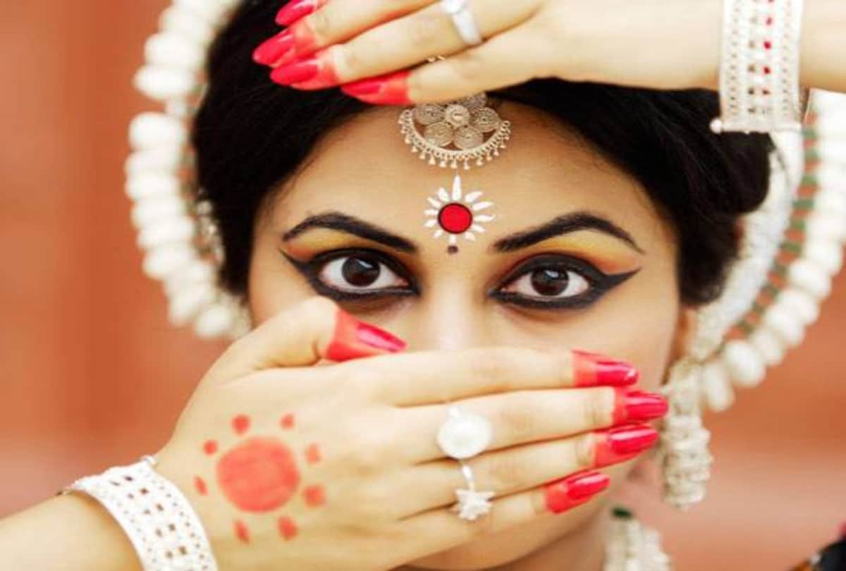 Navratri 2019 Significance Of Solah Shringar