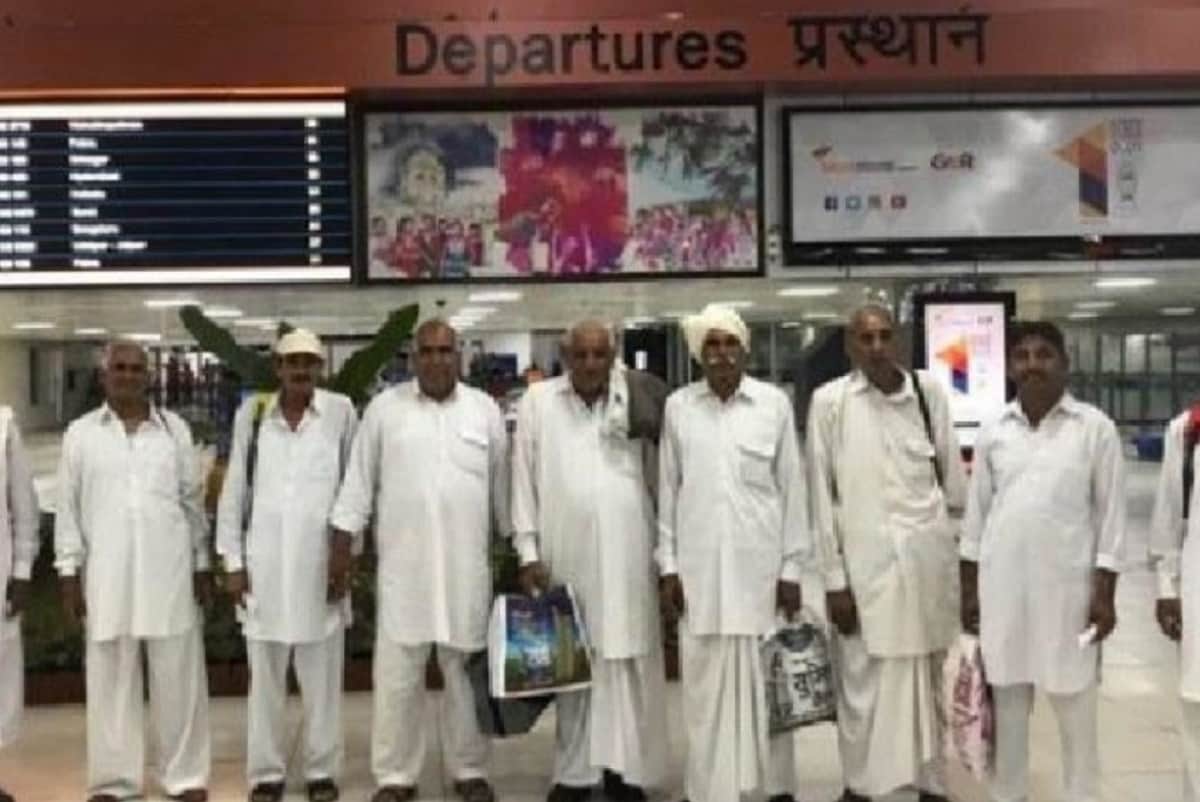 Pilot Vikas Jyani fulfill his all village members dream