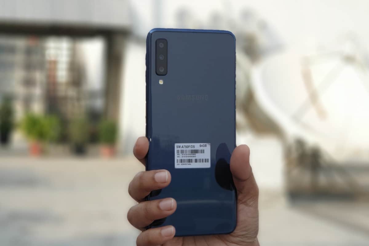 Samsung Galaxy A7 (2018), Galaxy A9 (2018) Price Cut in India; Now Start at Rs. 15,990, details here