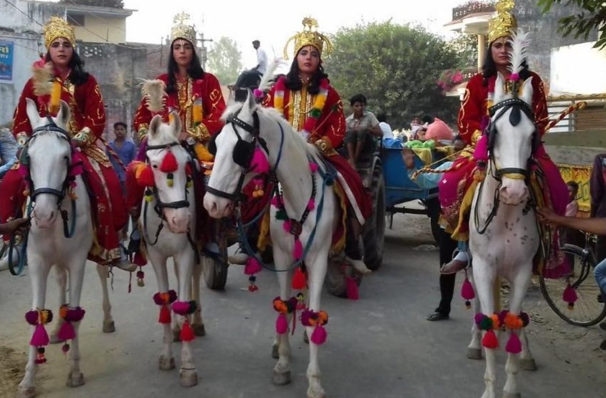 Ram Ravana are Graduates and Kumbhakaran is a comedian know the educated are Ramleela character