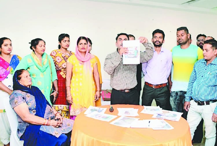 एसएमएस फ्राड: पुलिस जांच पर सवाल