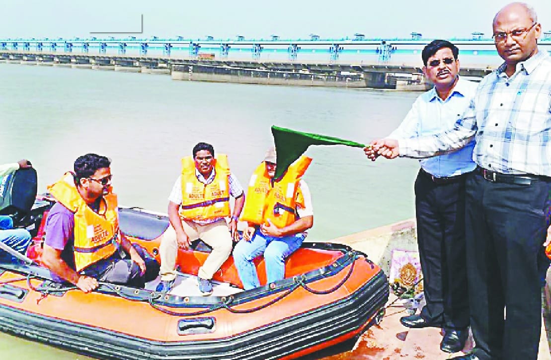 Los siete delfines que aparecieron en el Ganges el primer día.
