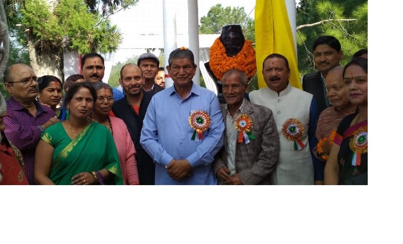 Tiwari struggles for freedom and development: Harish