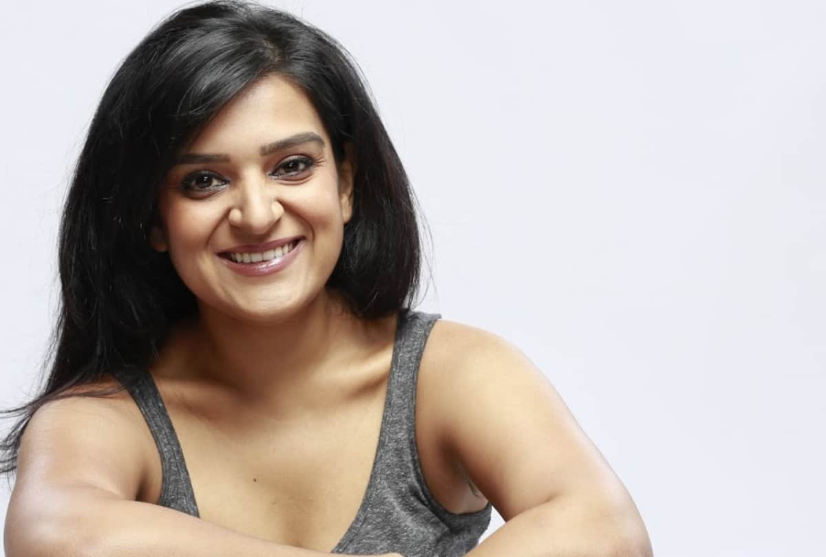 stand up comedian aditi mittal accused sexual harassent by kaneez surka