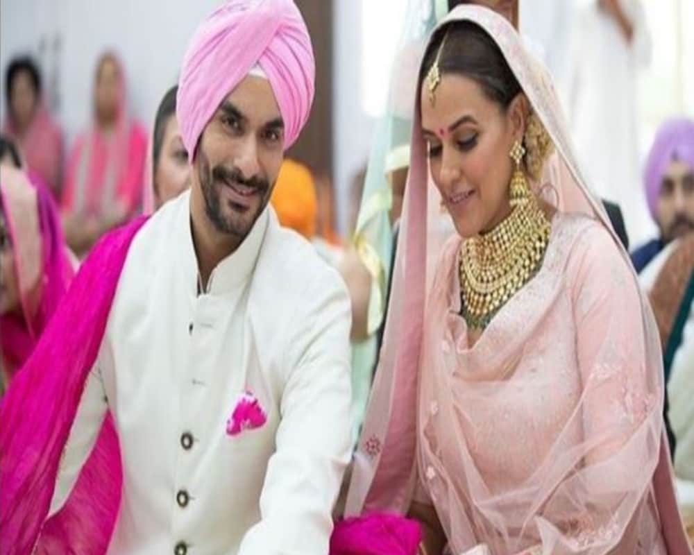 neha dhupia is on work shoot after 10 days of delivery