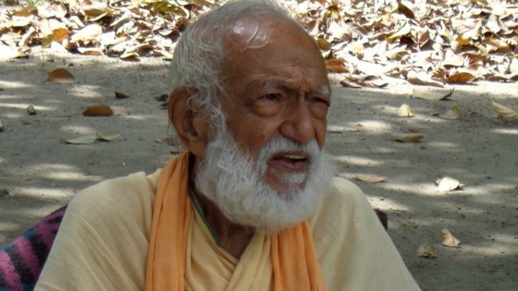 swami sanand  dead body Donated to aiims