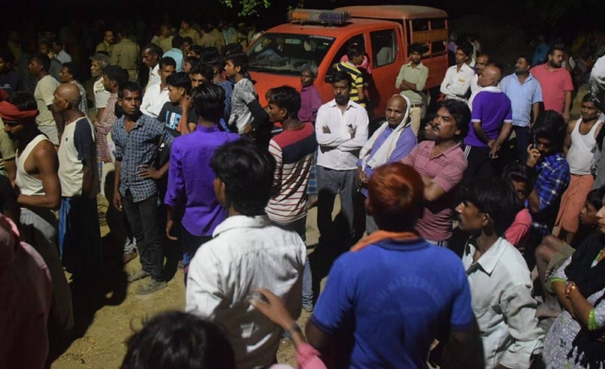 Three generation drowned in well at varansai