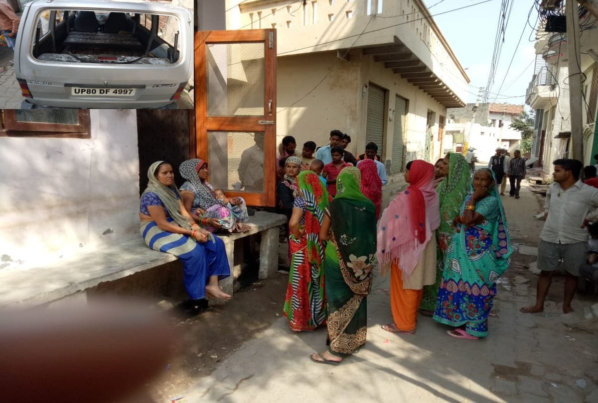 Married woman hanged in agra