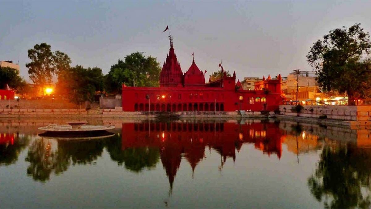 Navratri varanasi durgakund temple story