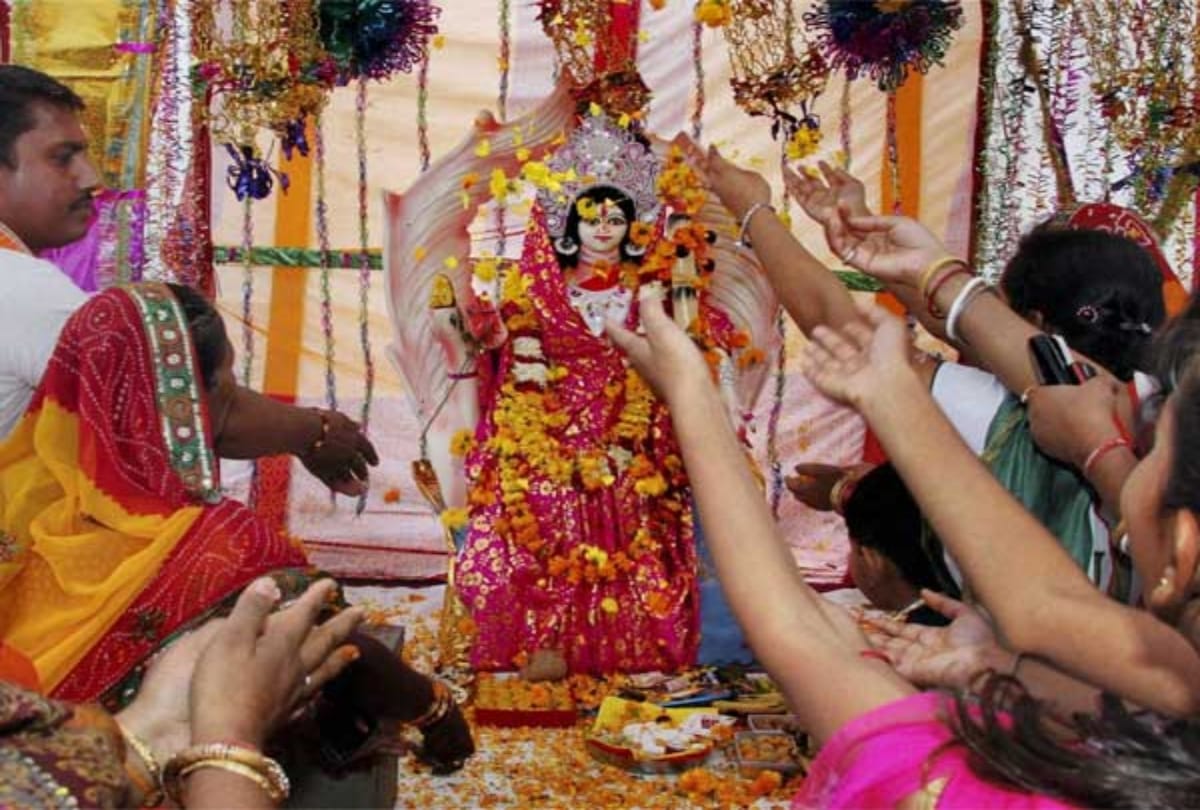 दुर्गा पूजा के लिए शहर का रूट बदला
