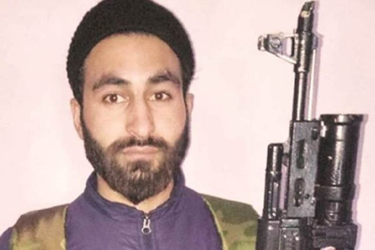 Separatist leaders call for Kashmir bandh on miltant manan wani death in srinagar on friday