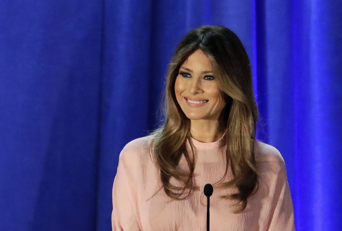Melania Trump delivers lunch to firefighters and their families in Washington DC