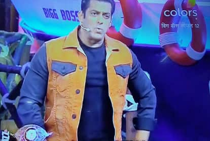 kajol reveals ajay's big secret in bigg boss 12 before salman