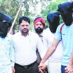 पुलिस हिरासत में कश्मीरी स्टूडेंट