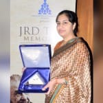 Niti Aayog honoured DC Hamirpur Richa Verma, child sex ratio reached 900 in district