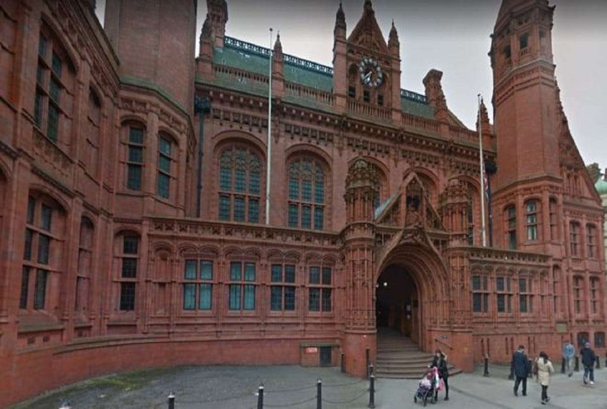 Wife's lesbian with girlfriend, accused husband killing wife in london