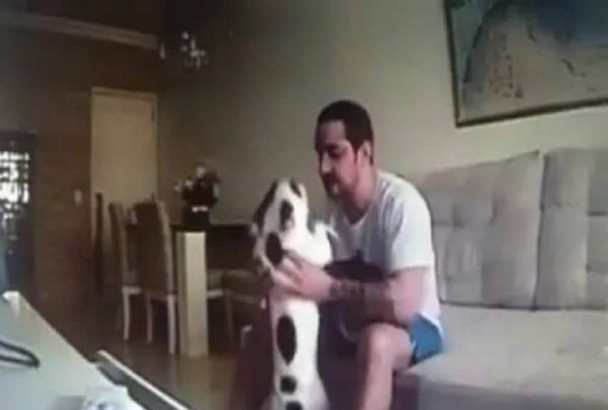 Girl brokes up with boyfriend after watching a horrable video