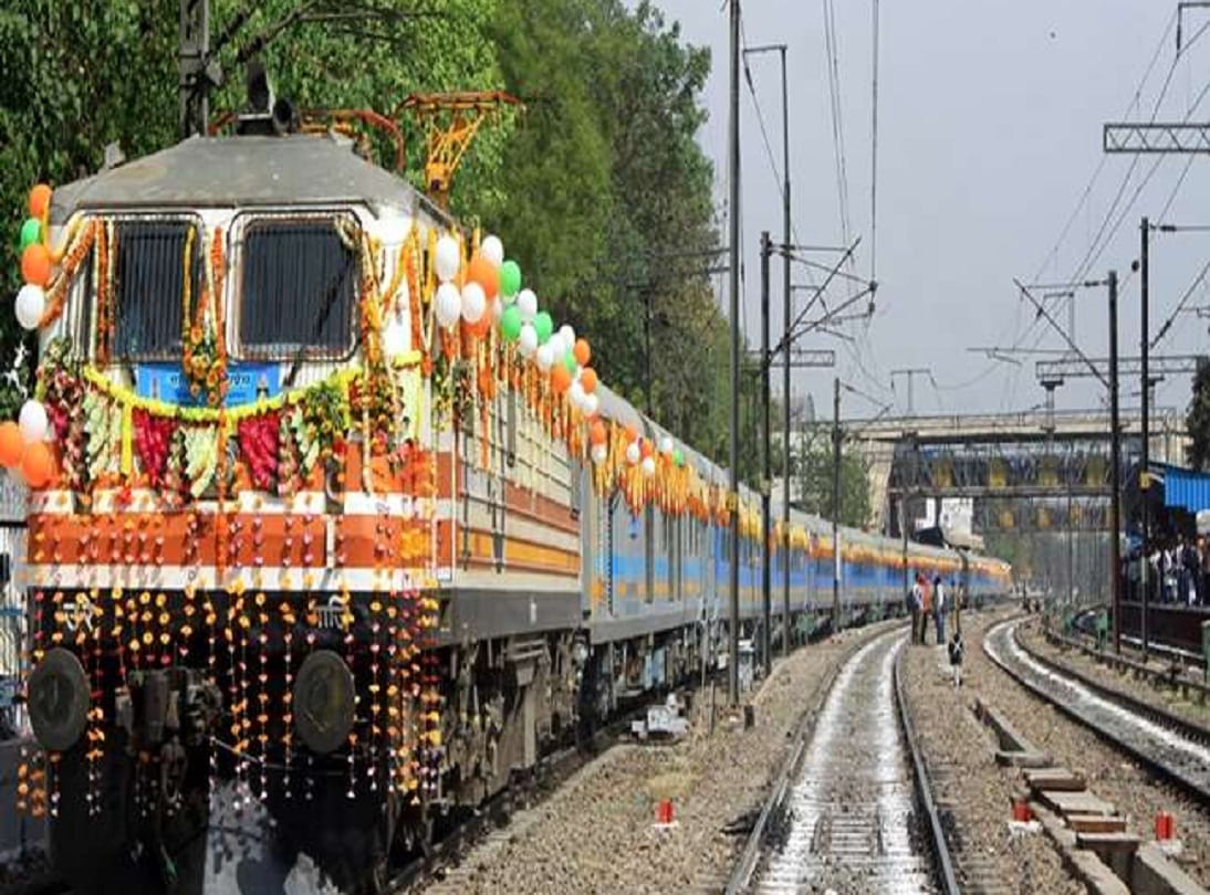 moradabad express run from gwalior to respect women