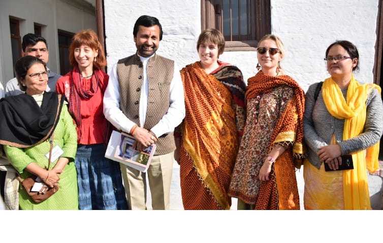 Government is trying to promote Kumaon-Garhwali: Pant