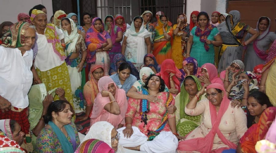 Meerut crime news A student committed suicide