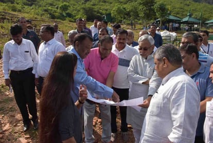 CM Nitish visit to 70 feet high statue of Mahatma Buddha in bihar