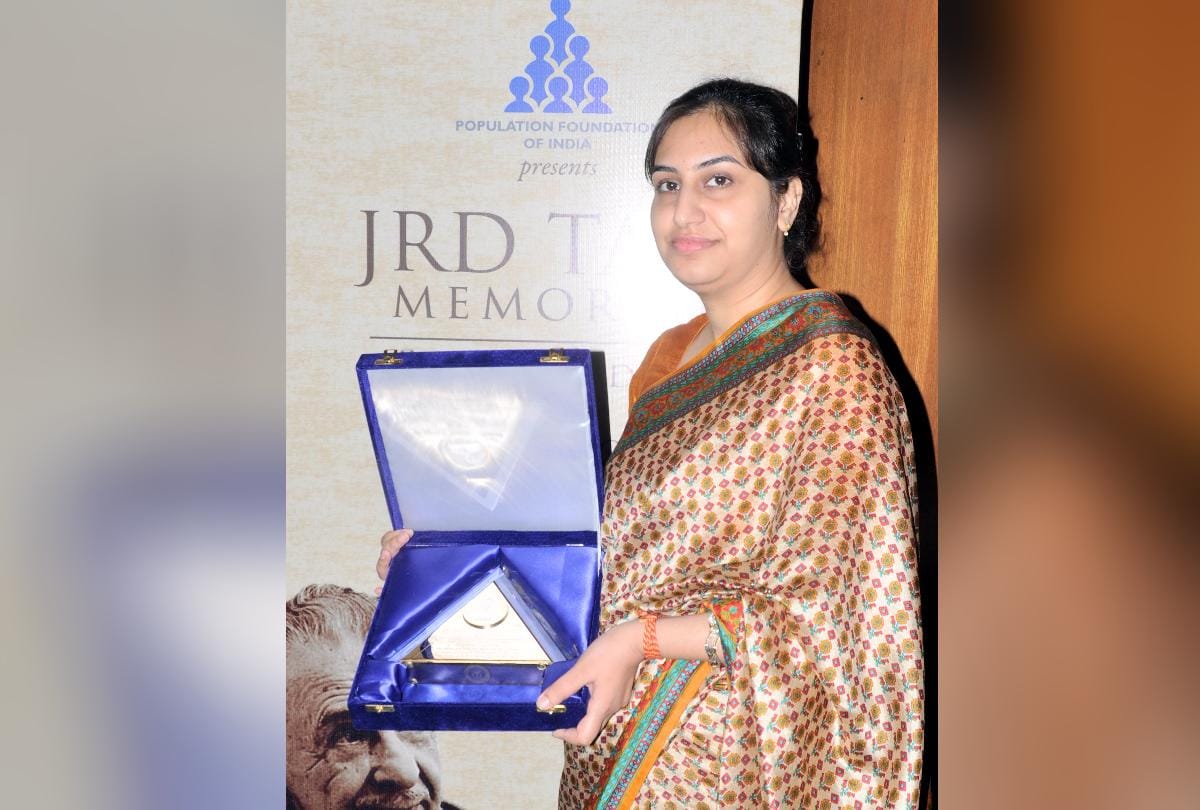 Niti Aayog honoured DC Hamirpur Richa Verma, child sex ratio reached 900 in district