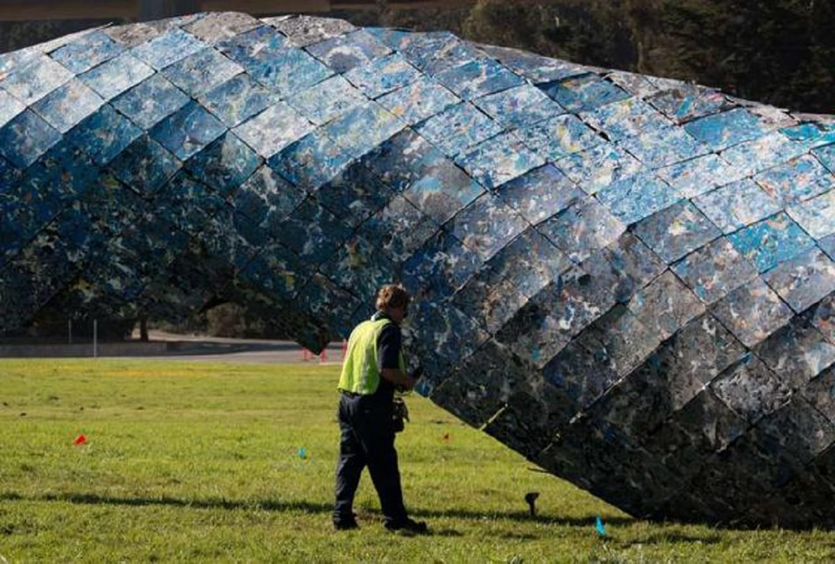What kind of blue whale made this, Best out of junk of awareness