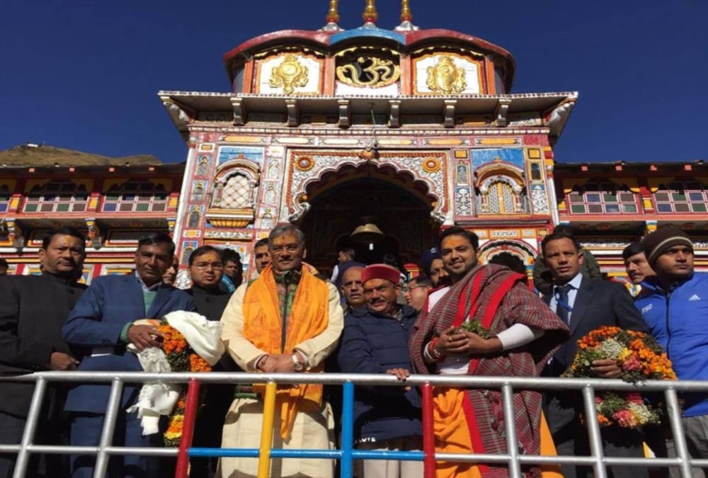 Chief minister trivendra singh rawat visit Badrinath dham 