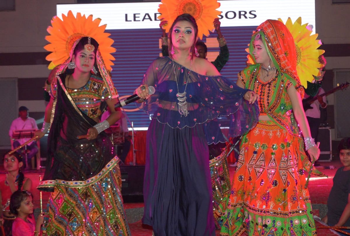 amar ujala dandiya night programme in lucknow