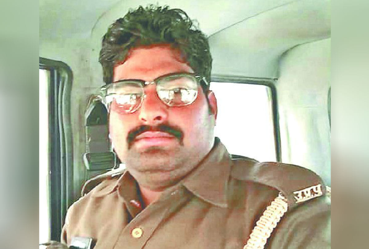 victim family charged of insult on police officers in constable suicide case