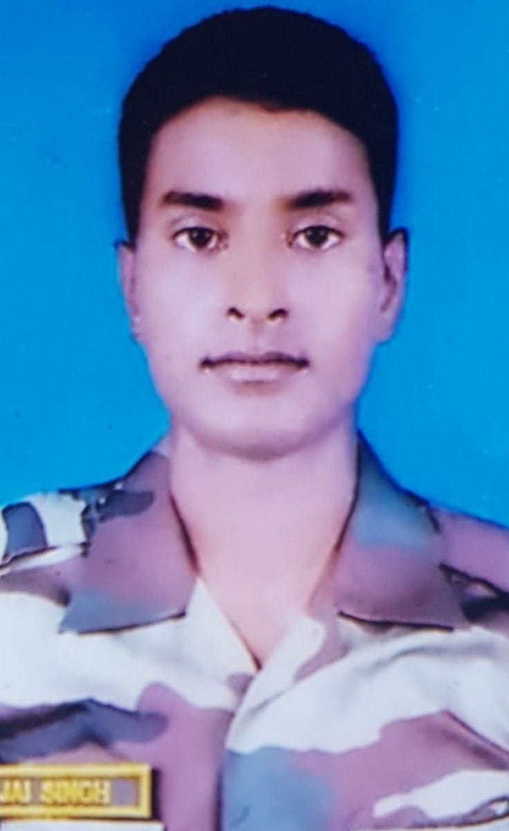 सड़क हादसे में घायल आर्मी के जवान की मौत