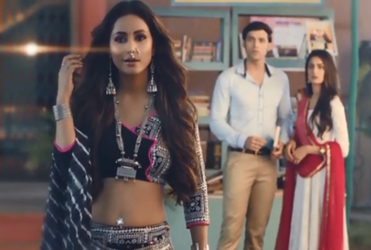 Hina Khan back in Kasautii Zindagii Kay 2 as Komolika looks hot in pictures