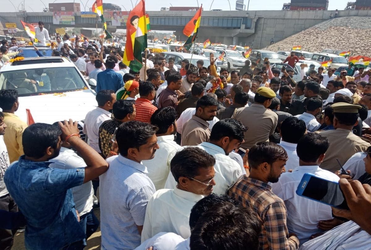 Secular Front's First Roadshow