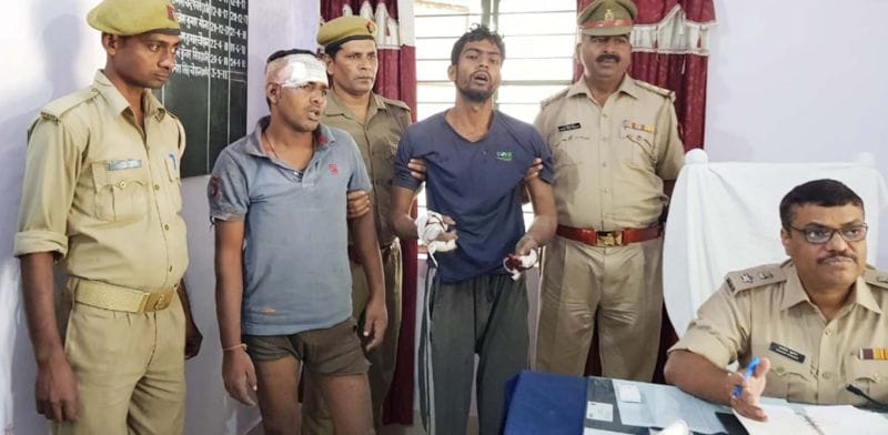 गोलियों की तड़तड़ाहट और चीखों से टूट गया सन्नाटा
