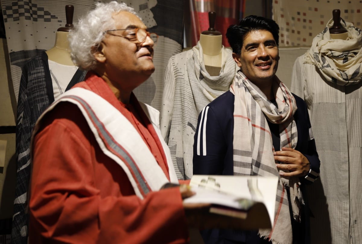 Manish Malhotra fashion Designing clothes Exhibition in delhi