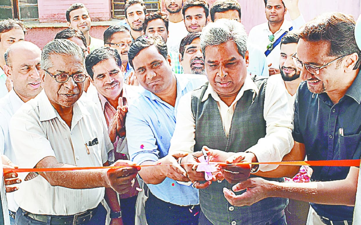Medical College meerut started e-hospital system now patient  can register online