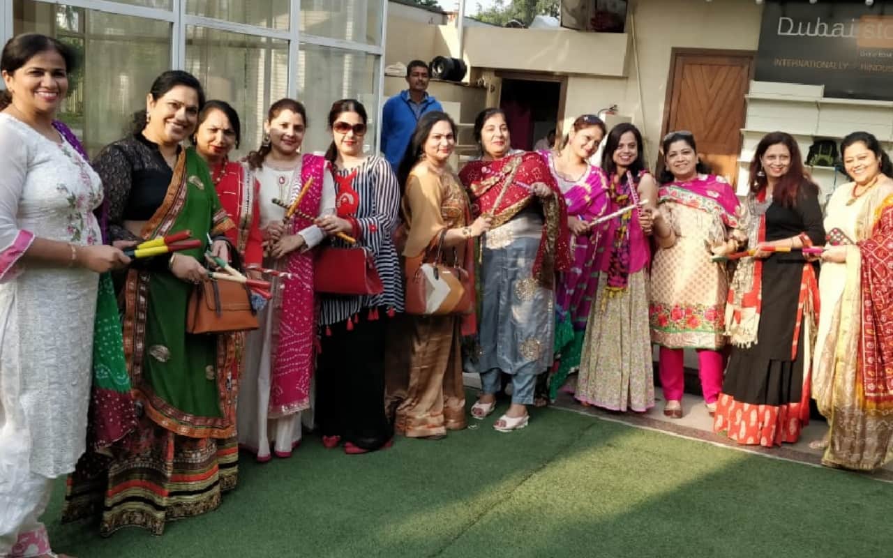 Meerut Women rocks in the garba dandiya celebration in Navratri  pictures are proof